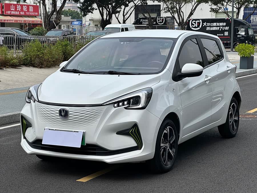 Changan BenBen E-Star 2021 #2 Changan BenBen E-Star 2021 изображение автомобиля #2