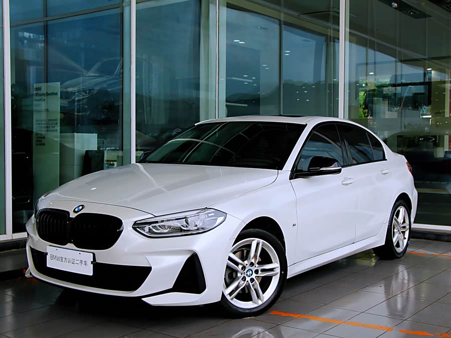 BMW 1 Series 2021 #2 BMW 1 Series 2021 car image #2