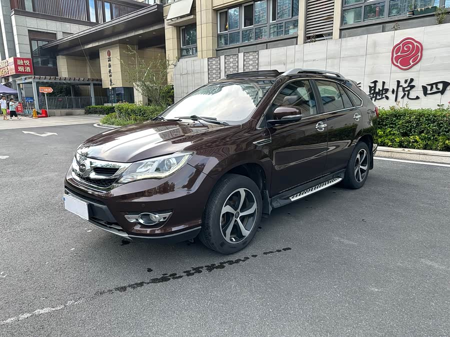 BYD S7 2017 car image #2