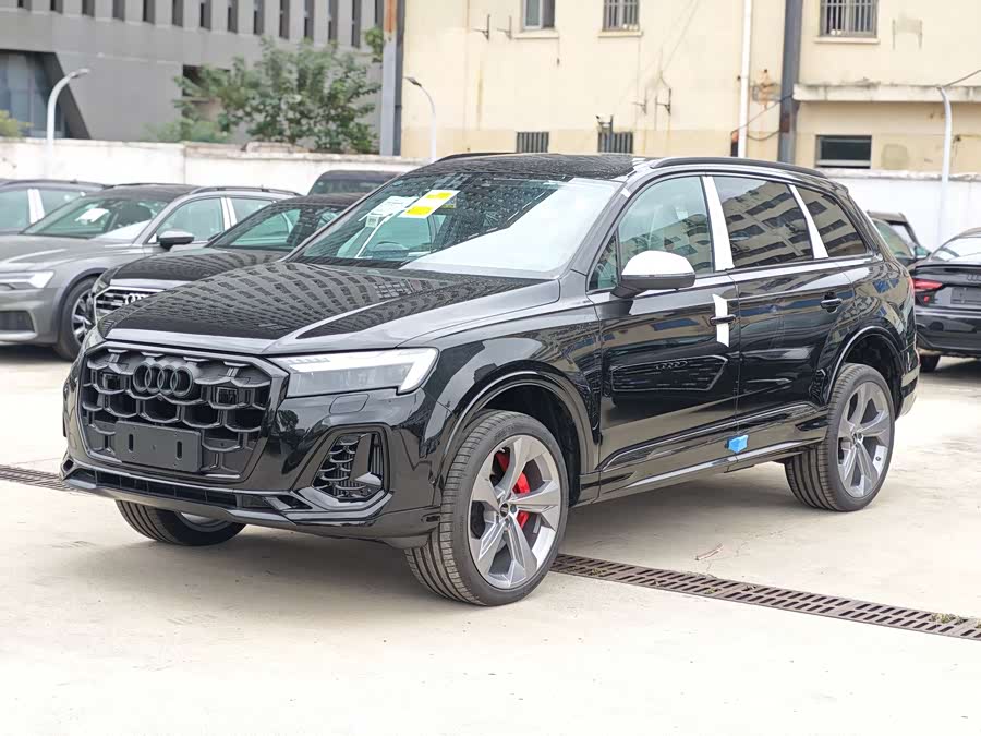 Audi SQ7 #2 Audi SQ7 car image #2