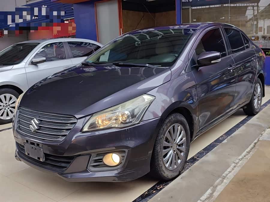 Suzuki Ciaz 2016 immagine di auto #2