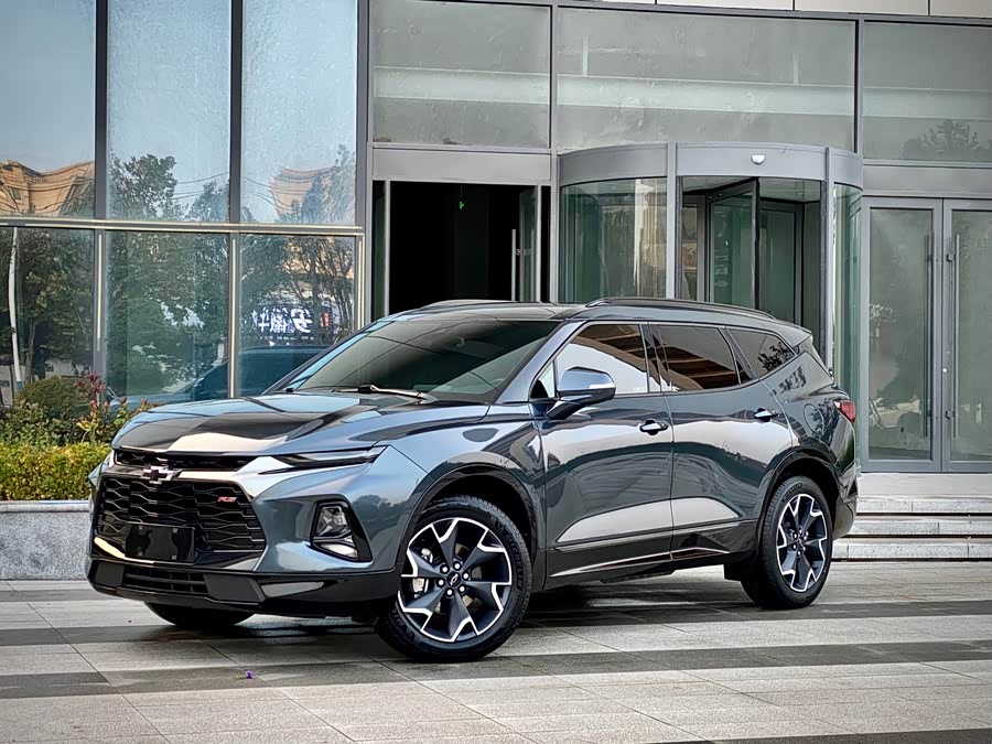 Chevrolet Blazer 2021 car image #2