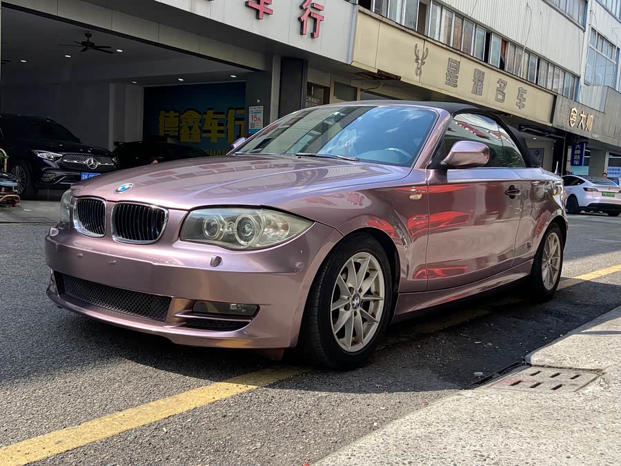 BMW 1 Series (Imported) 2011 #2 BMW 1 Series (Imported) 2011 car image #2