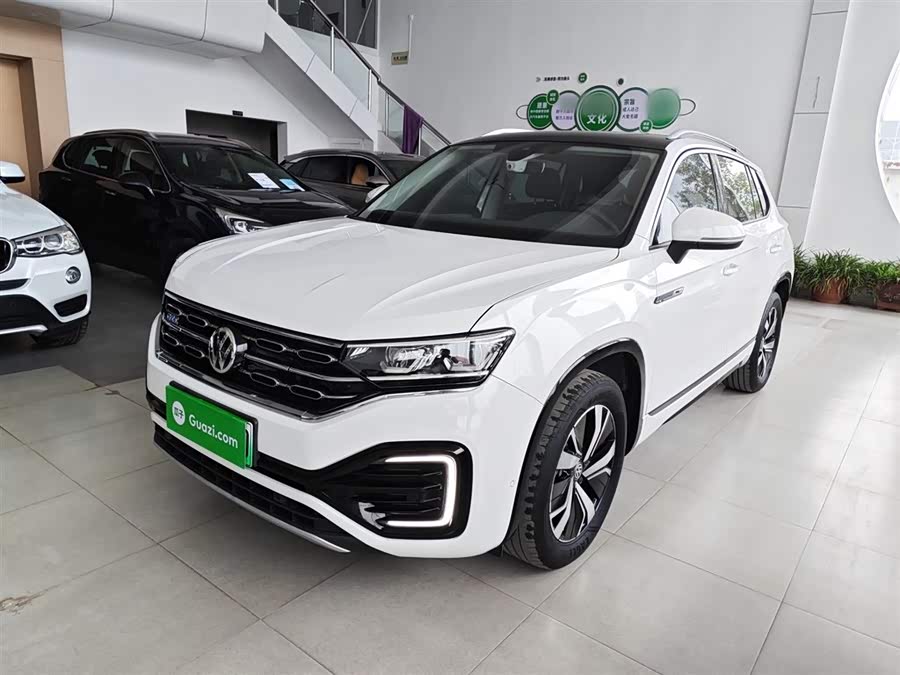 Volkswagen Tayron GTE 2020 #2 Volkswagen Tayron GTE 2020 car image #2