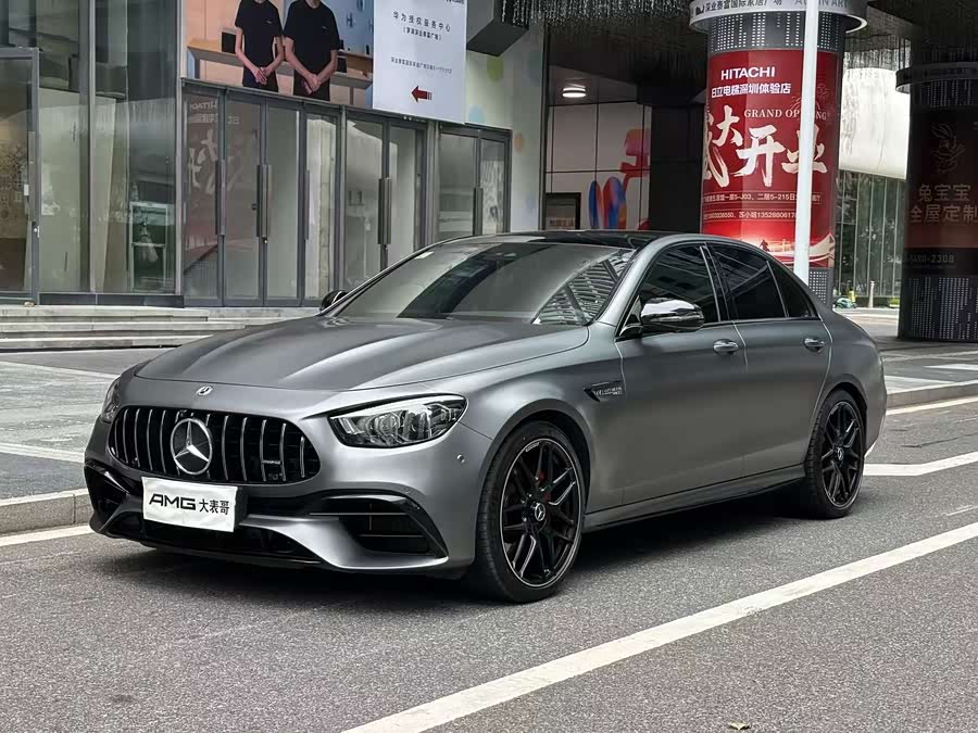 Mercedes-Benz E AMG 2021 صورة سيارة #2