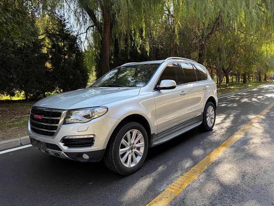 Haval H8 2015 car image #2