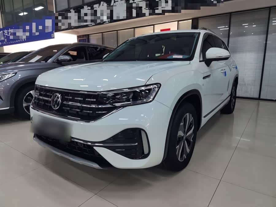Volkswagen Tayron GTE 2023 #2 Volkswagen Tayron GTE 2023 car image #2