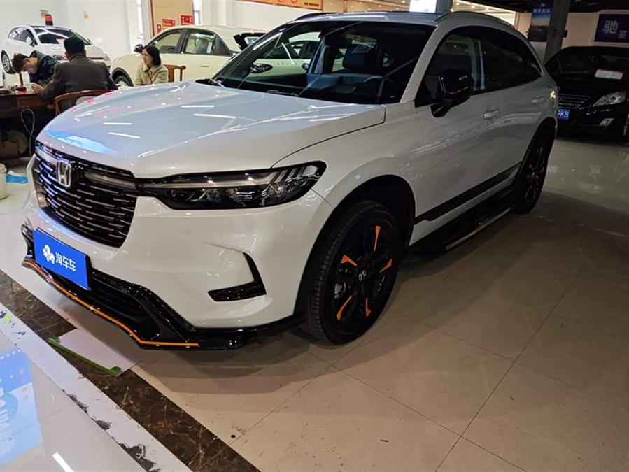 Honda HR-V 2023 #2 Honda HR-V 2023 car image #2