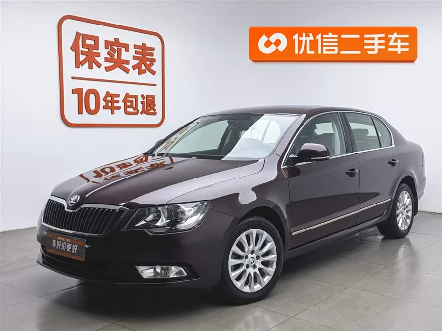Skoda Superb 2014 car image #2