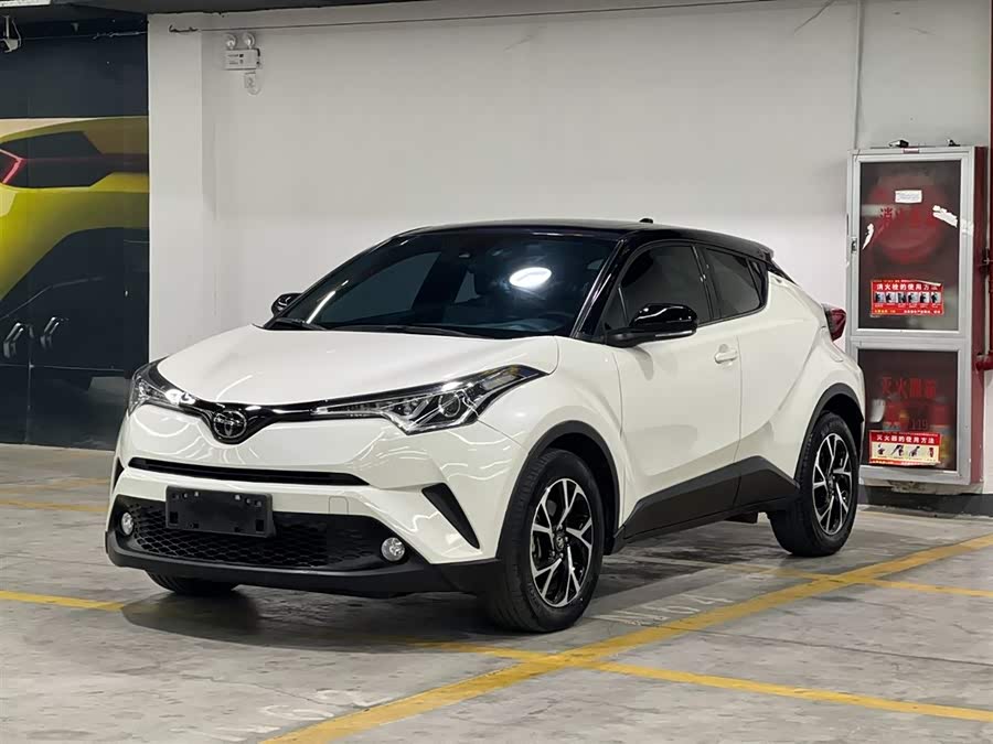 Toyota 2021 #2 Toyota 2021 car image #2