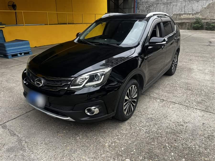 GAC Trumpchi GS5 Super 2015 car image #2