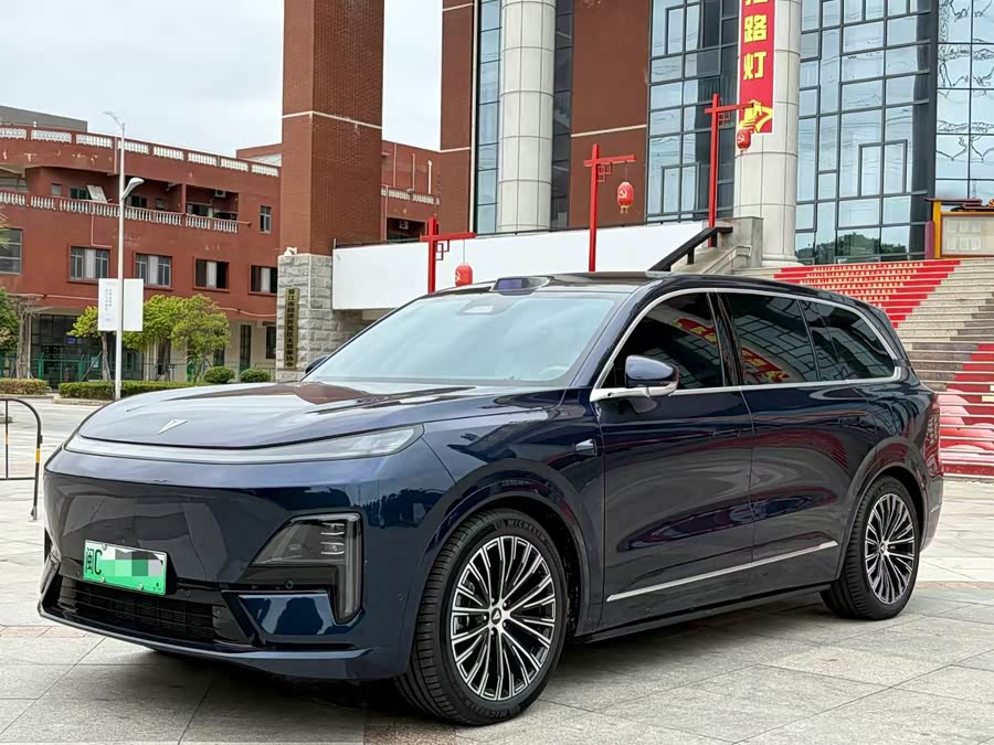 Deepal S09 2025 car image #2