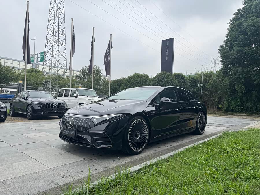 Mercedes-Benz EQS AMG 2024 imagen de coche #2