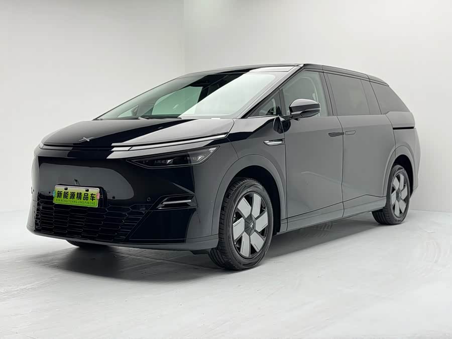 Xpeng X9 2025 imagem de carro #2