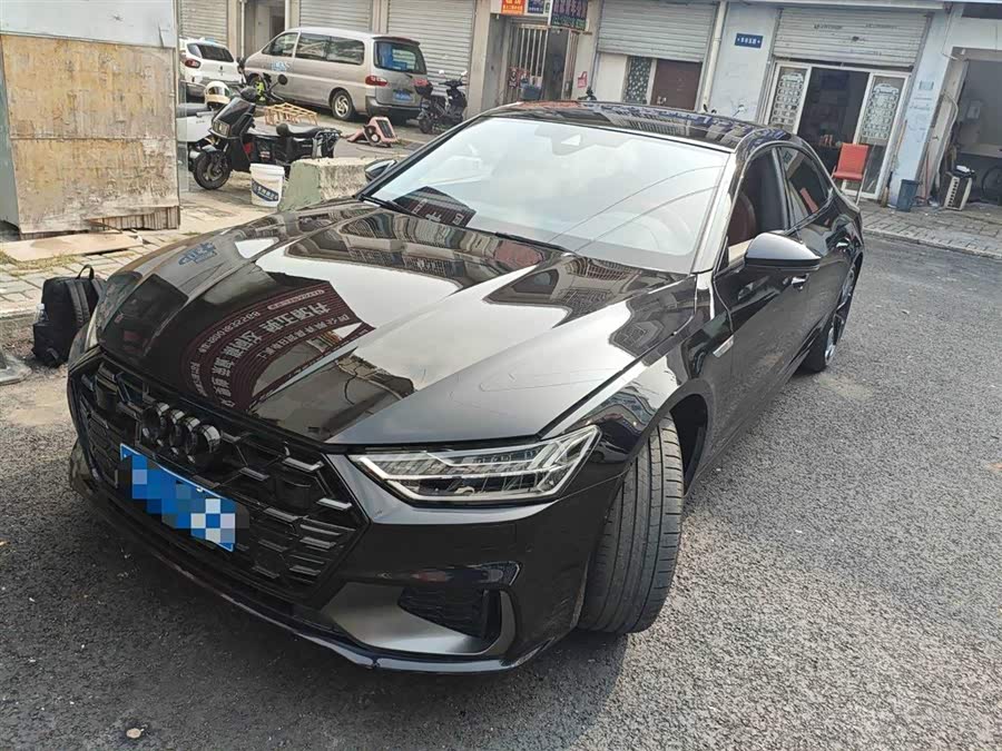 Audi A7L 2024 car image #2