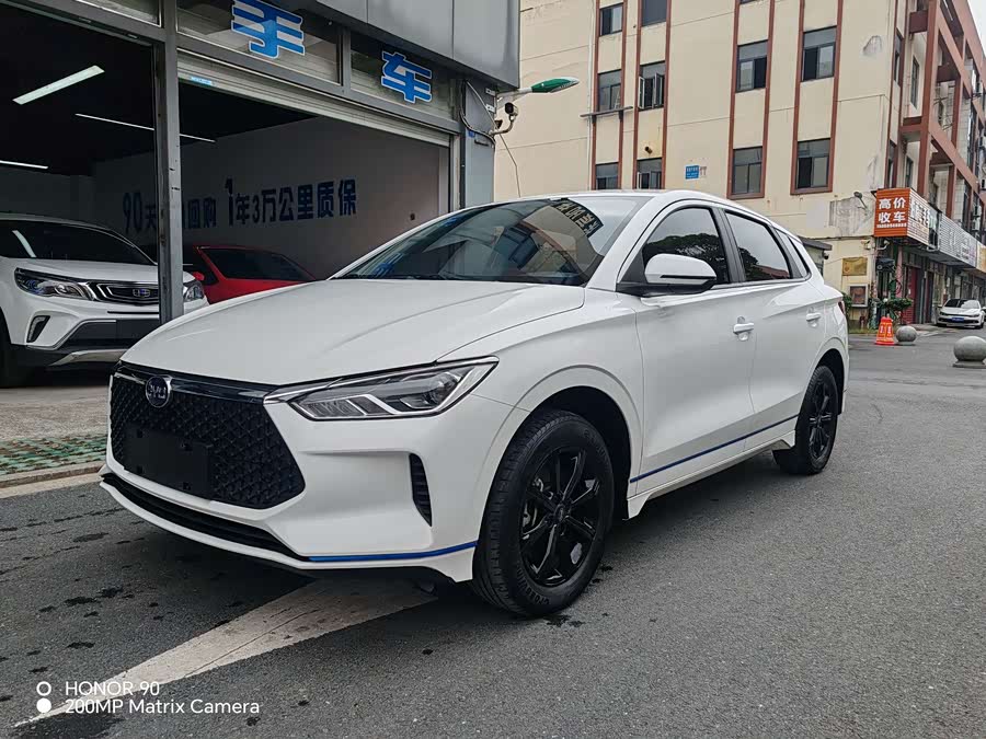 BYD e2 2022 #2 BYD e2 2022 imagen de coche #2