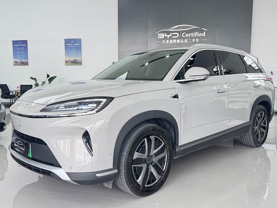 BYD Sea Lion 07 DM-i 2025 car image #2