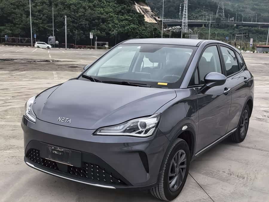 哪吒汽车 哪吒AYA 2025 汽车图片 #2