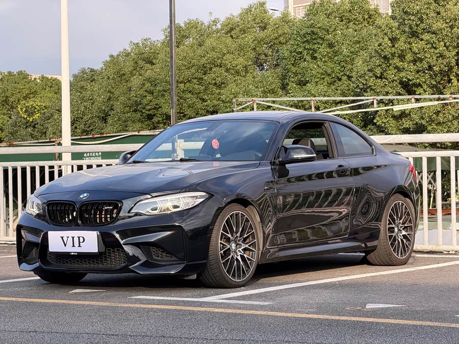 BMW M2 2016 car image #2