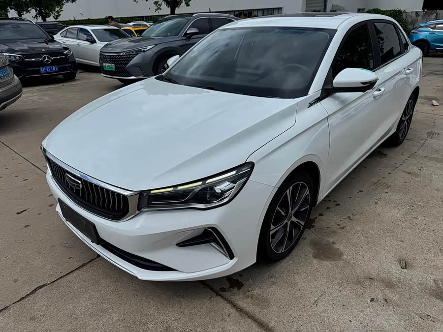 GEELY Emgrand 2021 car image #2