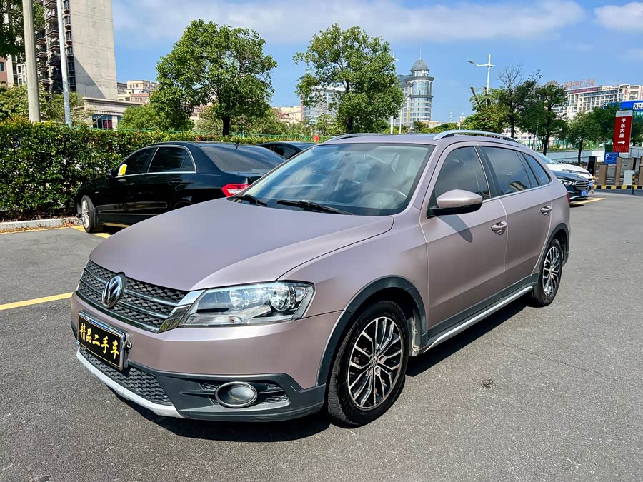 Volkswagen Cross Lavida 2015 #2 Volkswagen Cross Lavida 2015 car image #2