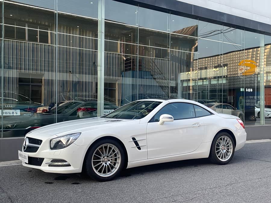 Mercedes-Benz SL Class 2016 car image #2