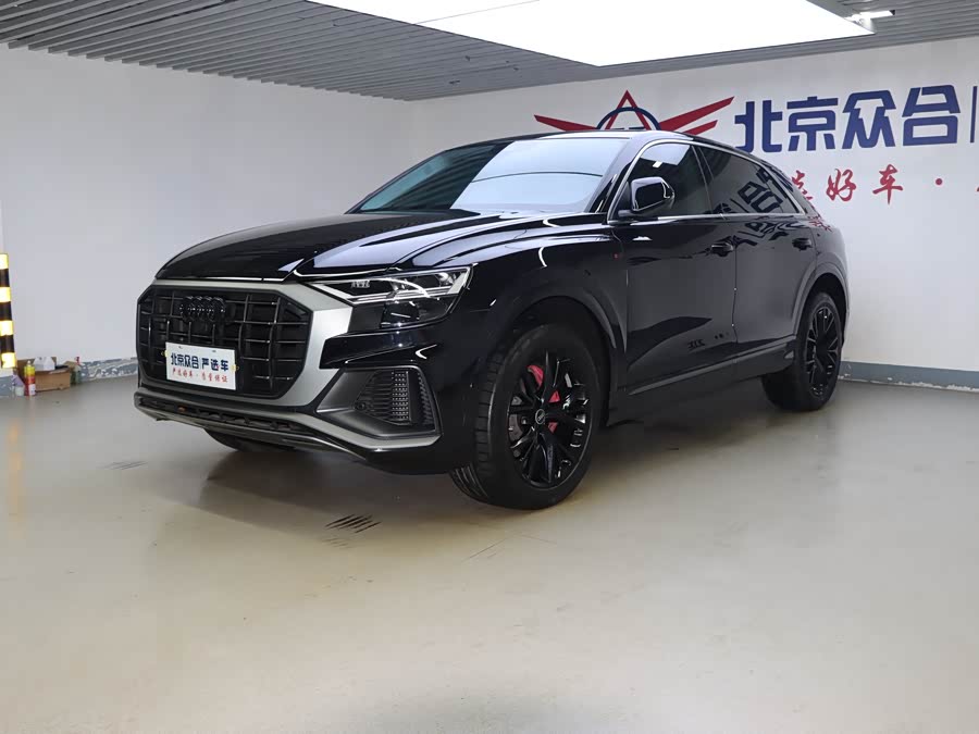 Audi Q8 2021 car image #2