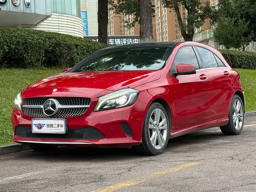 Mercedes-Benz A Class (Imported) 2016 #2 Mercedes-Benz A Class (Imported) 2016 car image #2