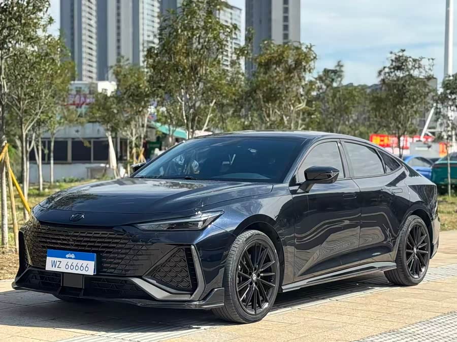 长安 长安UNI-V 2022 汽车图片 #2