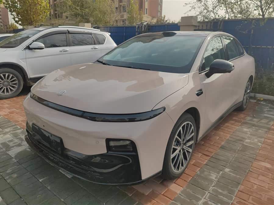 零跑汽车 零跑B01 2025 汽车图片 #2