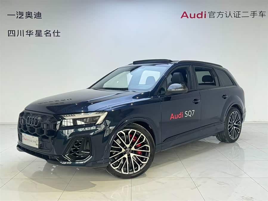 Audi SQ7 2024 car image #2