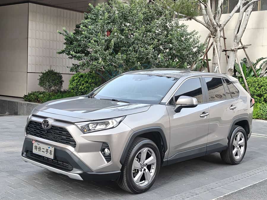 Toyota RAV4 2019 #2 Toyota RAV4 2019 car image #2