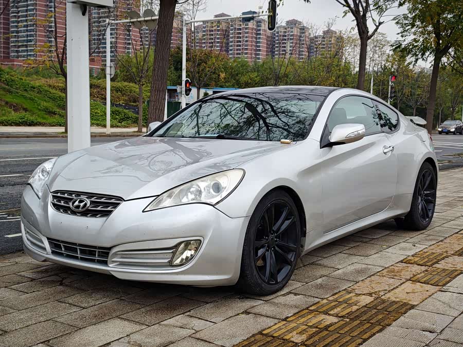 Hyundai Rohens-Coupe 2009 #2 Hyundai Rohens-Coupe 2009 car image #2