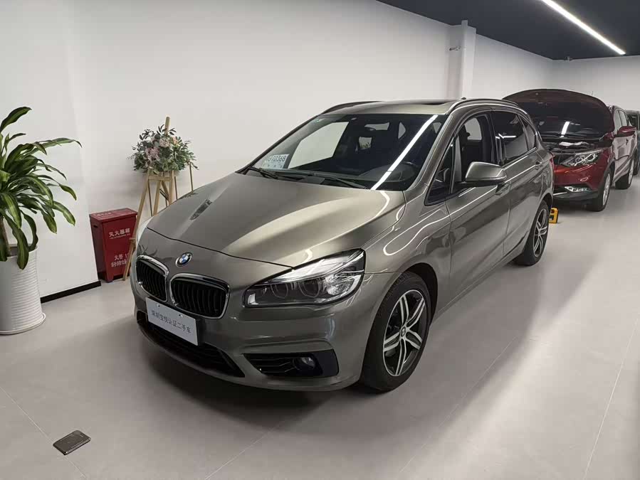 BMW 2 Series Tourer (Imported) 2015 #2 BMW 2 Series Tourer (Imported) 2015 car image #2