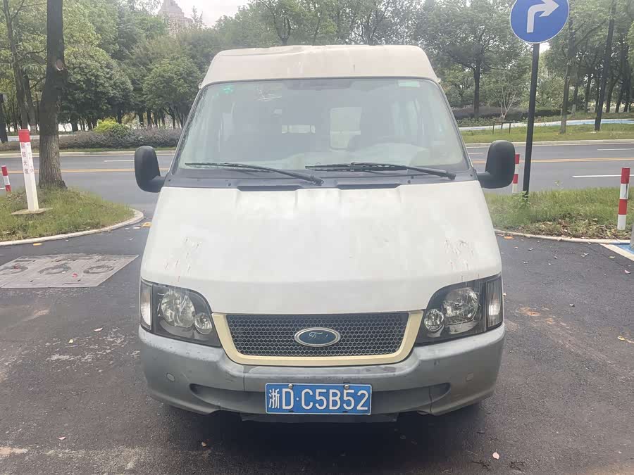 Ford Transit Classic 2013 car image #2