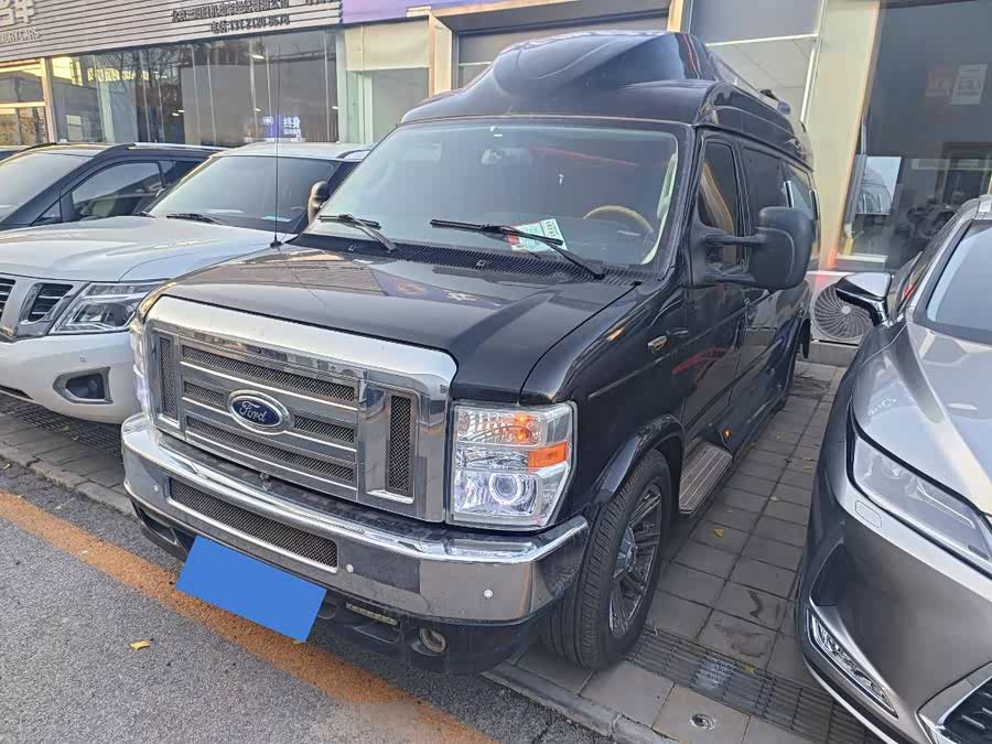 Ford E350 2015 #2 Ford E350 2015 car image #2