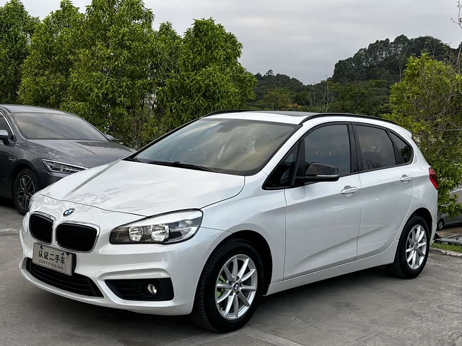 BMW 2 Series Tourer 2017 #2 BMW 2 Series Tourer 2017 imagem de carro #2