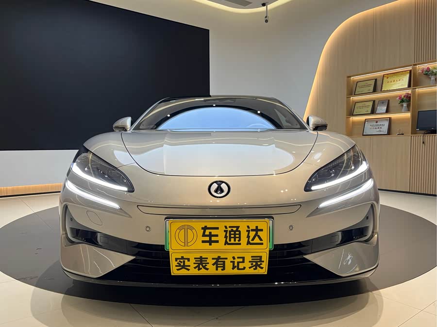 Denza Z9GT 2024 #2 Denza Z9GT 2024 car image #2