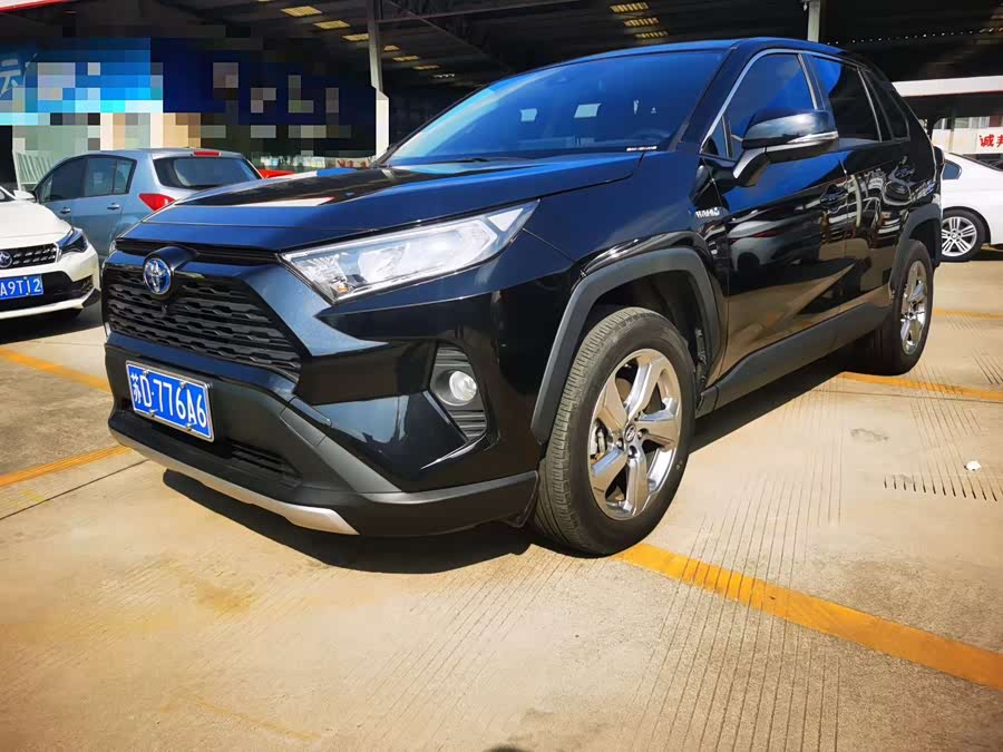 Toyota RAV4 Hybird E+ 2022 car image #2