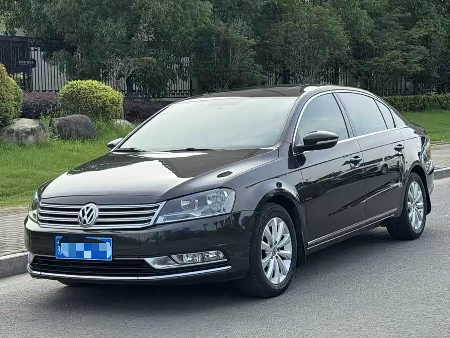 Volkswagen Magotan 2012 car image #2