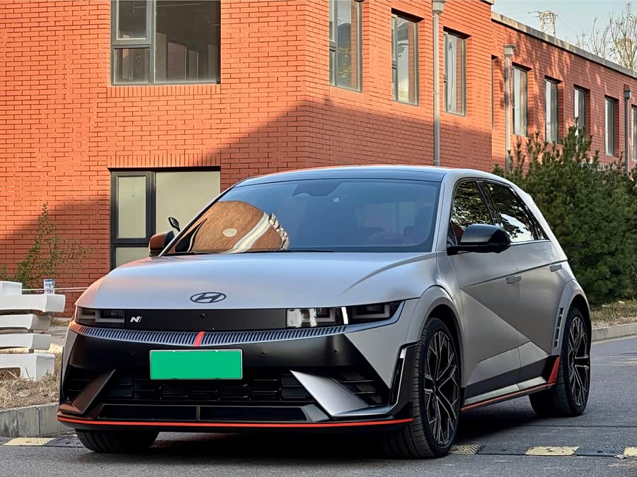 Hyundai IONIQ 5 N 2024 immagine di auto #2