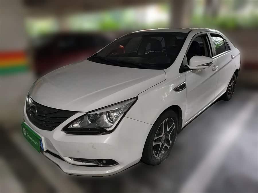BYD G5 2015 #2 BYD G5 2015 car image #2