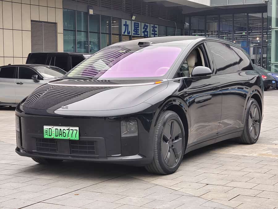 Li i8 2025 изображение автомобиля #2