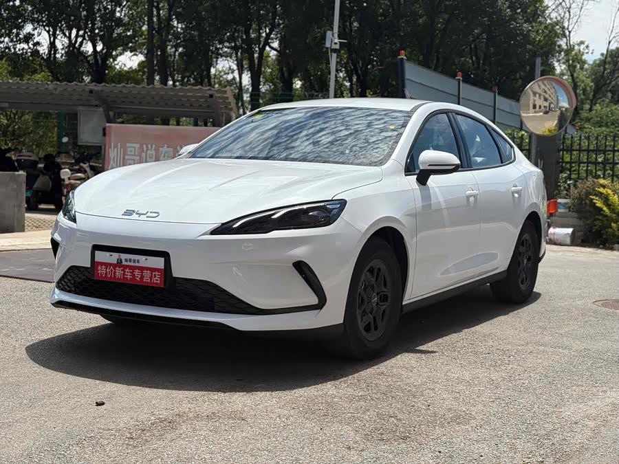 比亚迪 海豹05 DM-i 2025 汽车图片 #2