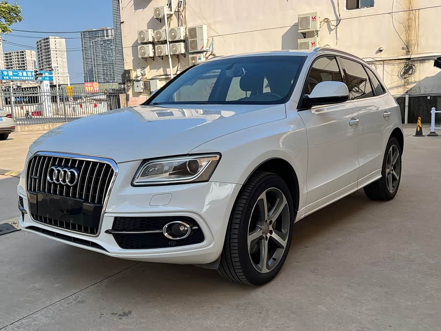 Audi Q5 (Imported) 2016 car image #2
