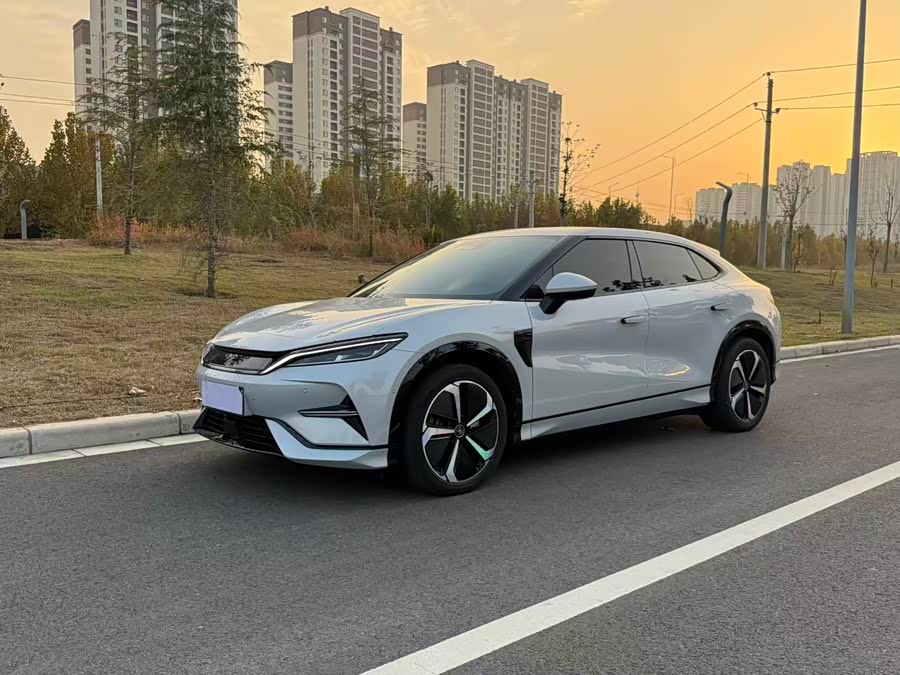 BYD SongL EV 2024 immagine di auto #2