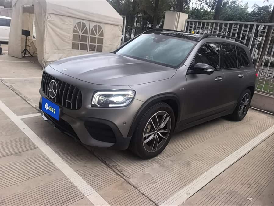 Mercedes-Benz GLB AMG 2023 imagen de coche #2