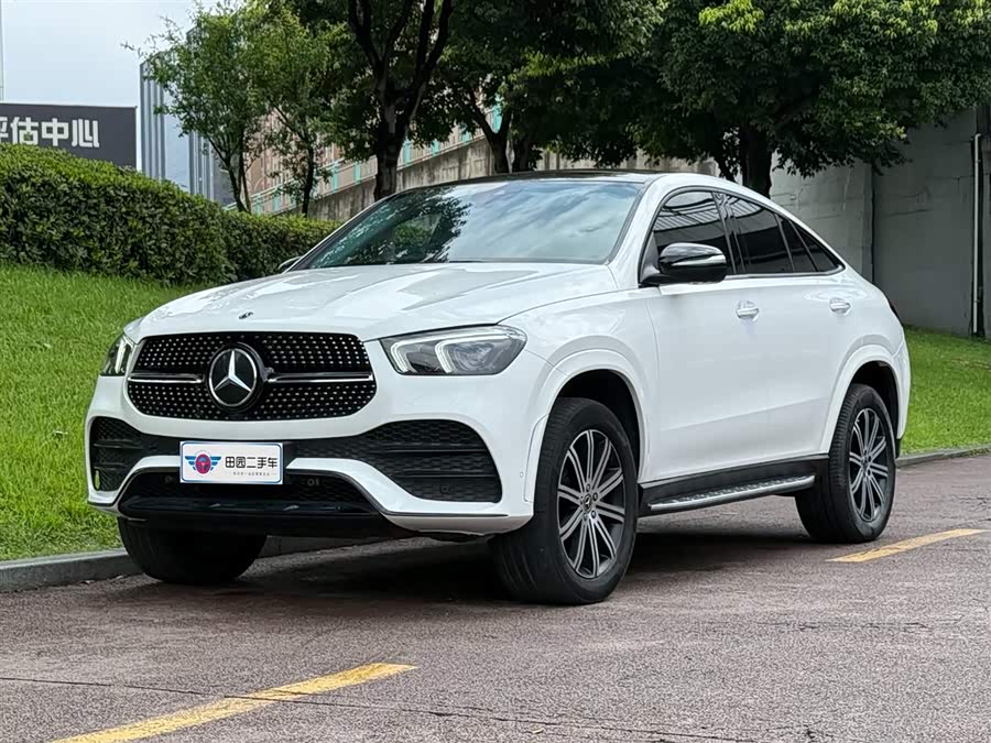 Mercedes-Benz GLE Coupe 2022 #2 Mercedes-Benz GLE Coupe 2022 car image #2