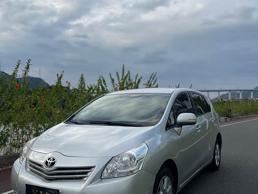 Toyota Reiz 2011 #2 Toyota Reiz 2011 immagine di auto #2