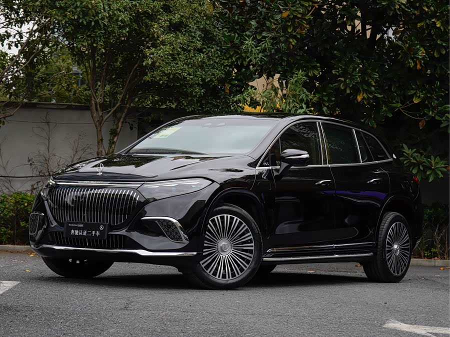 Mercedes-Benz MaybachEQS SUV 2025 immagine di auto #2